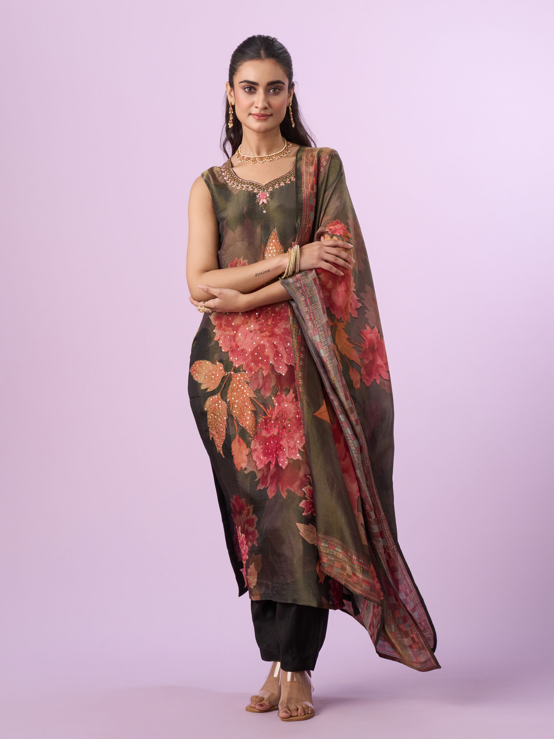 Mohey Women Emerald Splendour Straight Suit