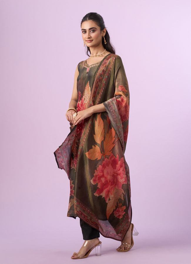Mohey Women Emerald Splendour Straight Suit