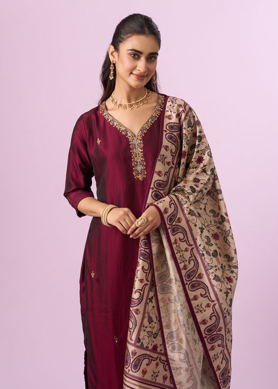 Mohey Women Wine Elegance Straight Suit