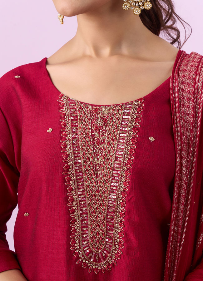 Mohey Women Vivacious Red Straight Suit