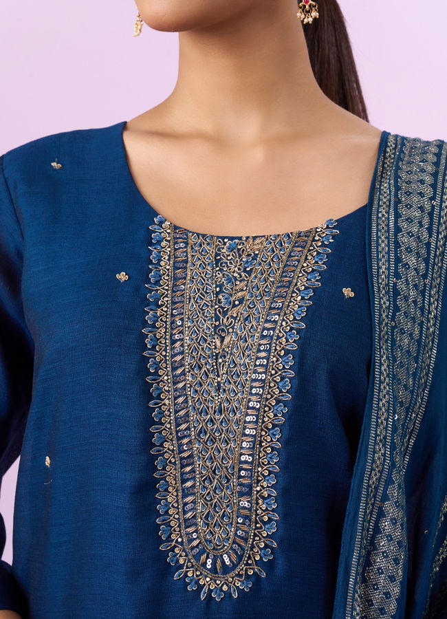 Mohey Women Elegant Blue Stitched Suit