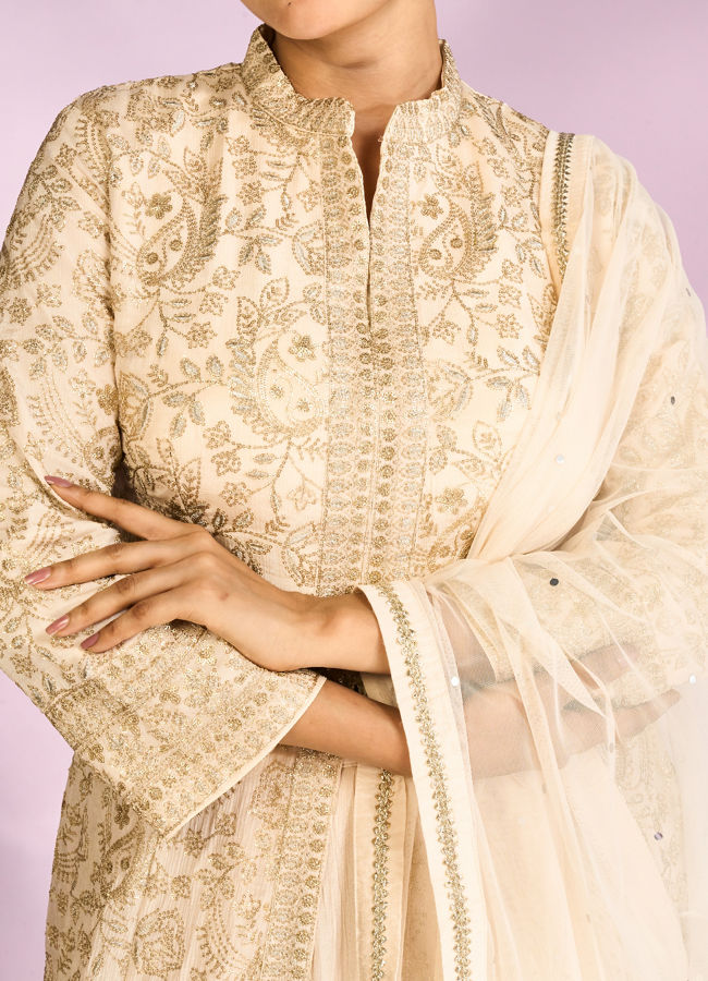 Mohey Women Dazzling Cream Anarkali Suit