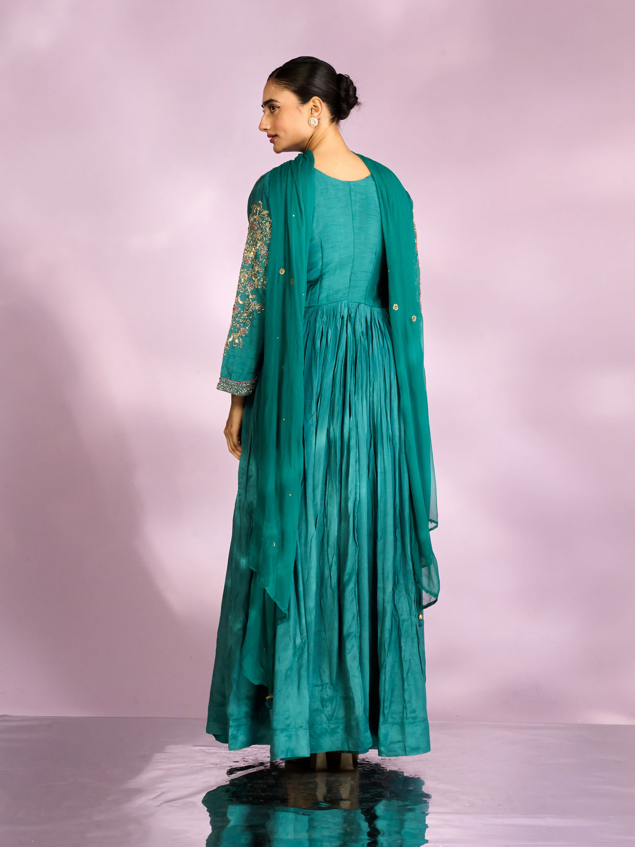 Mohey Women Emerald Elegance Anarkali Suit