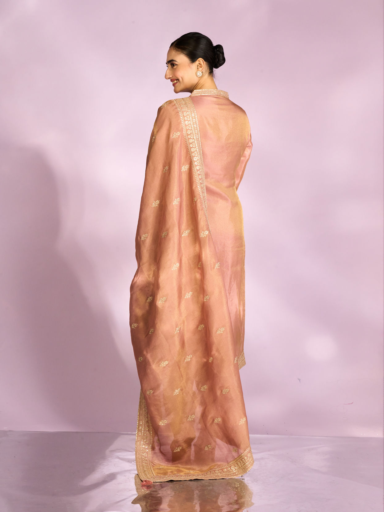 Mohey Women Enchanting Peach Straight Suit Set