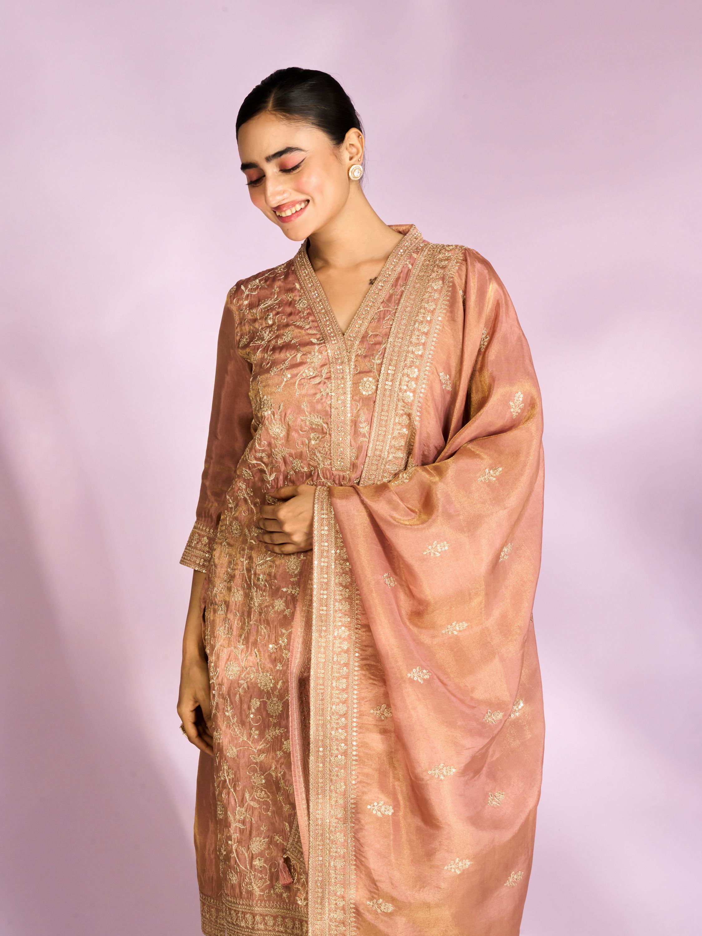 Mohey Women Enchanting Peach Straight Suit Set