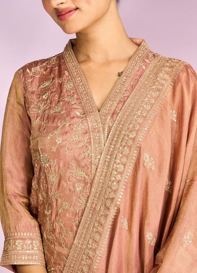 Mohey Women Enchanting Peach Straight Suit Set