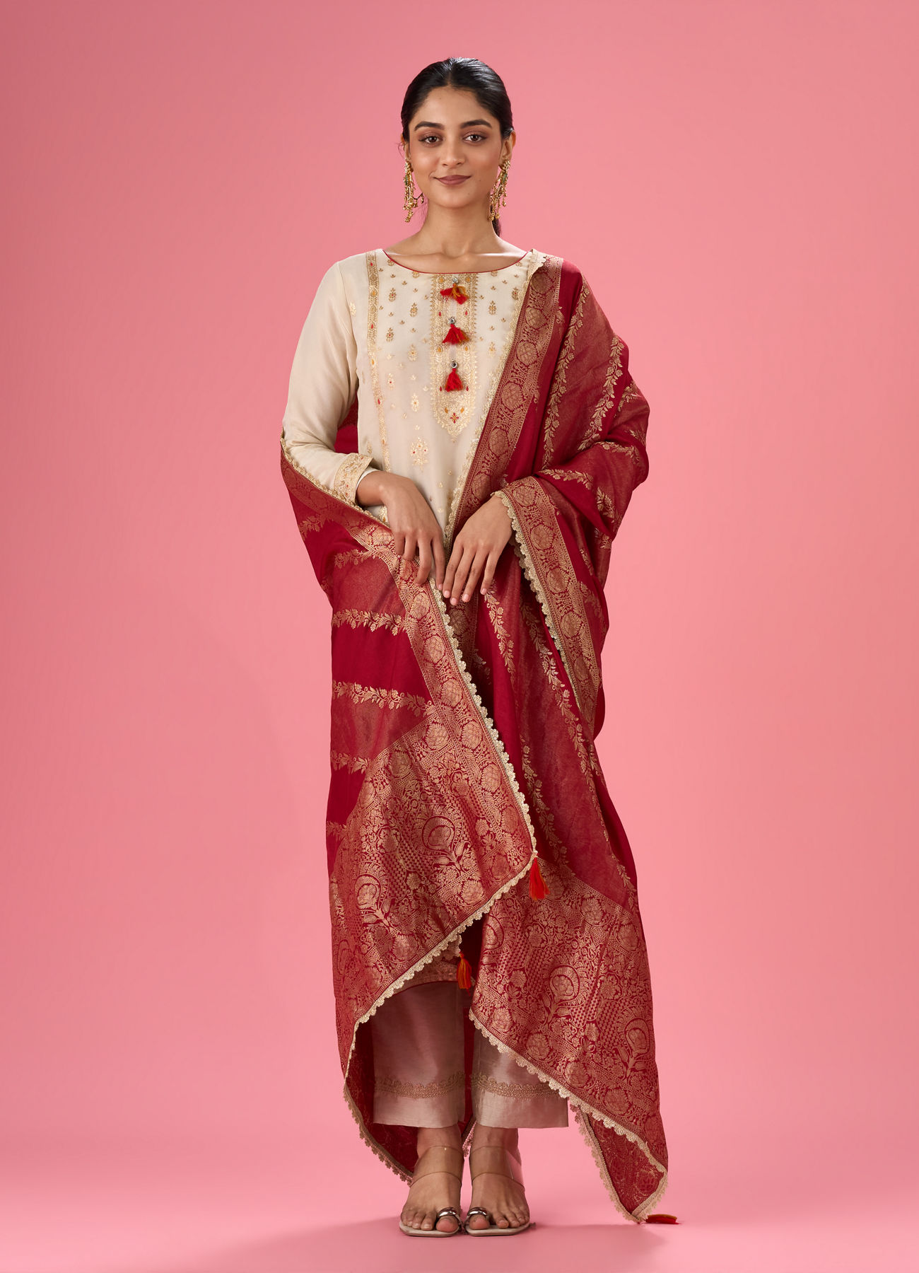 Mohey Women Elegant Cream Traditional Straight Suit