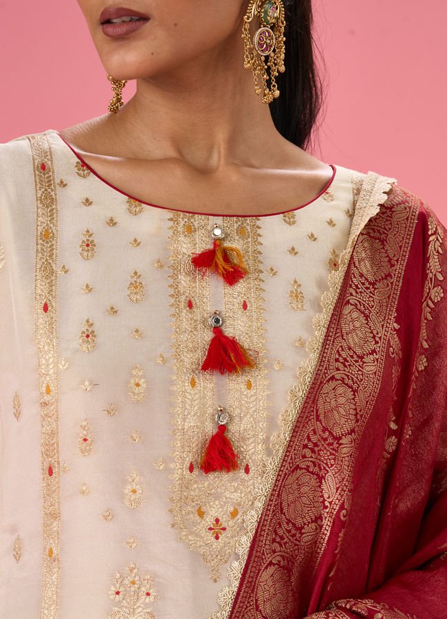 Mohey Women Elegant Cream Traditional Straight Suit