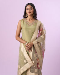 Mohey Women Pristine Pista Green Straight Suit