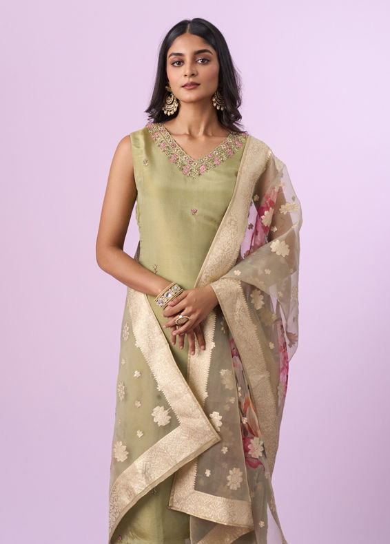 Mohey Women Pristine Pista Green Straight Suit