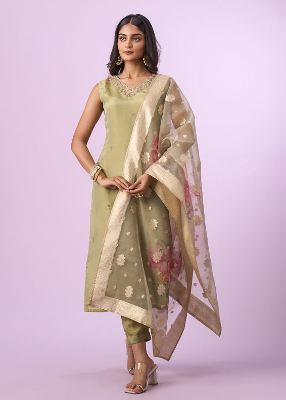 Mohey Women Pristine Pista Green Straight Suit