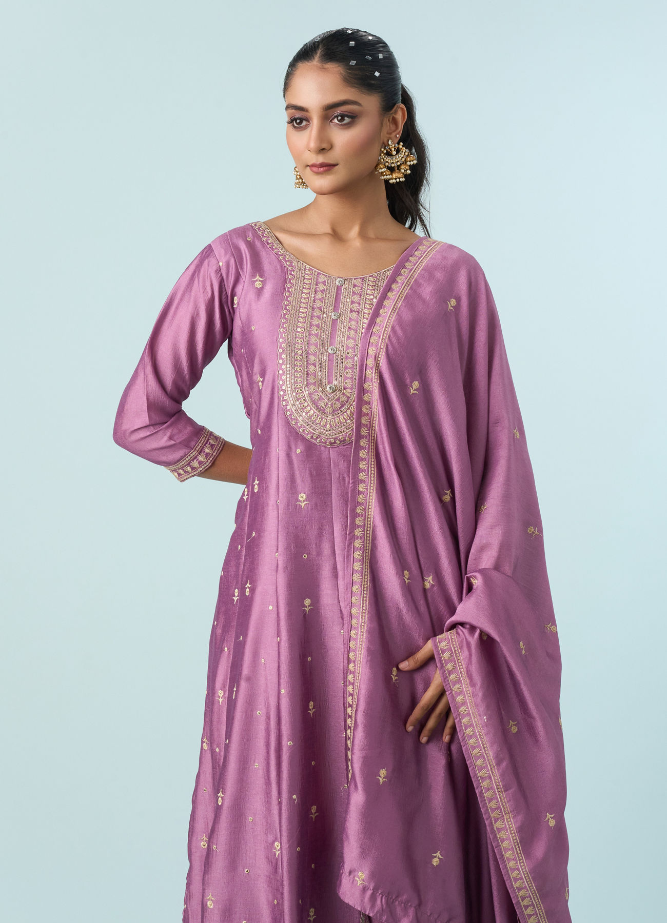 Mohey Women Purple Radiance Anarkali Suit