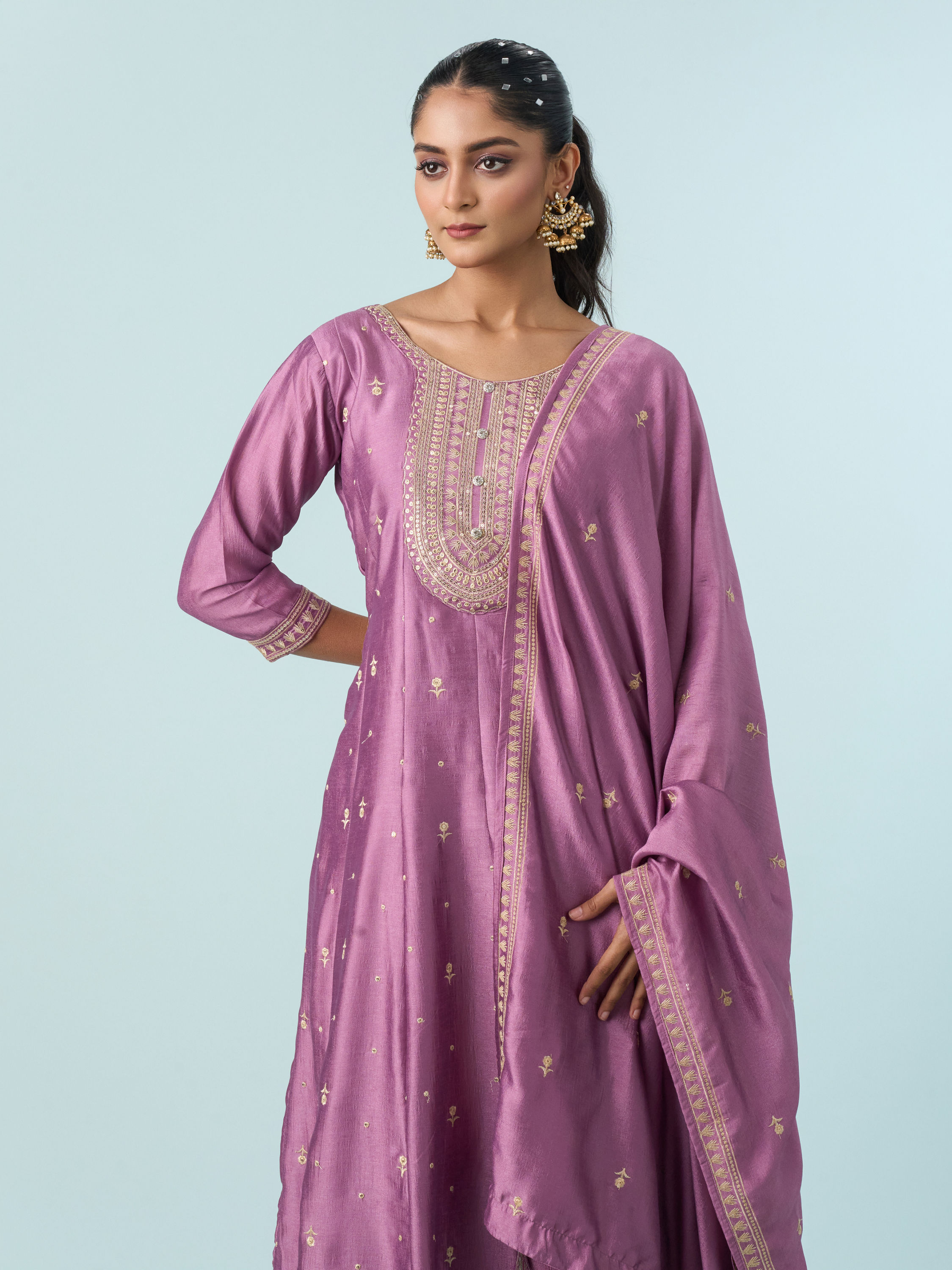 Mohey Women Purple Radiance Anarkali Suit