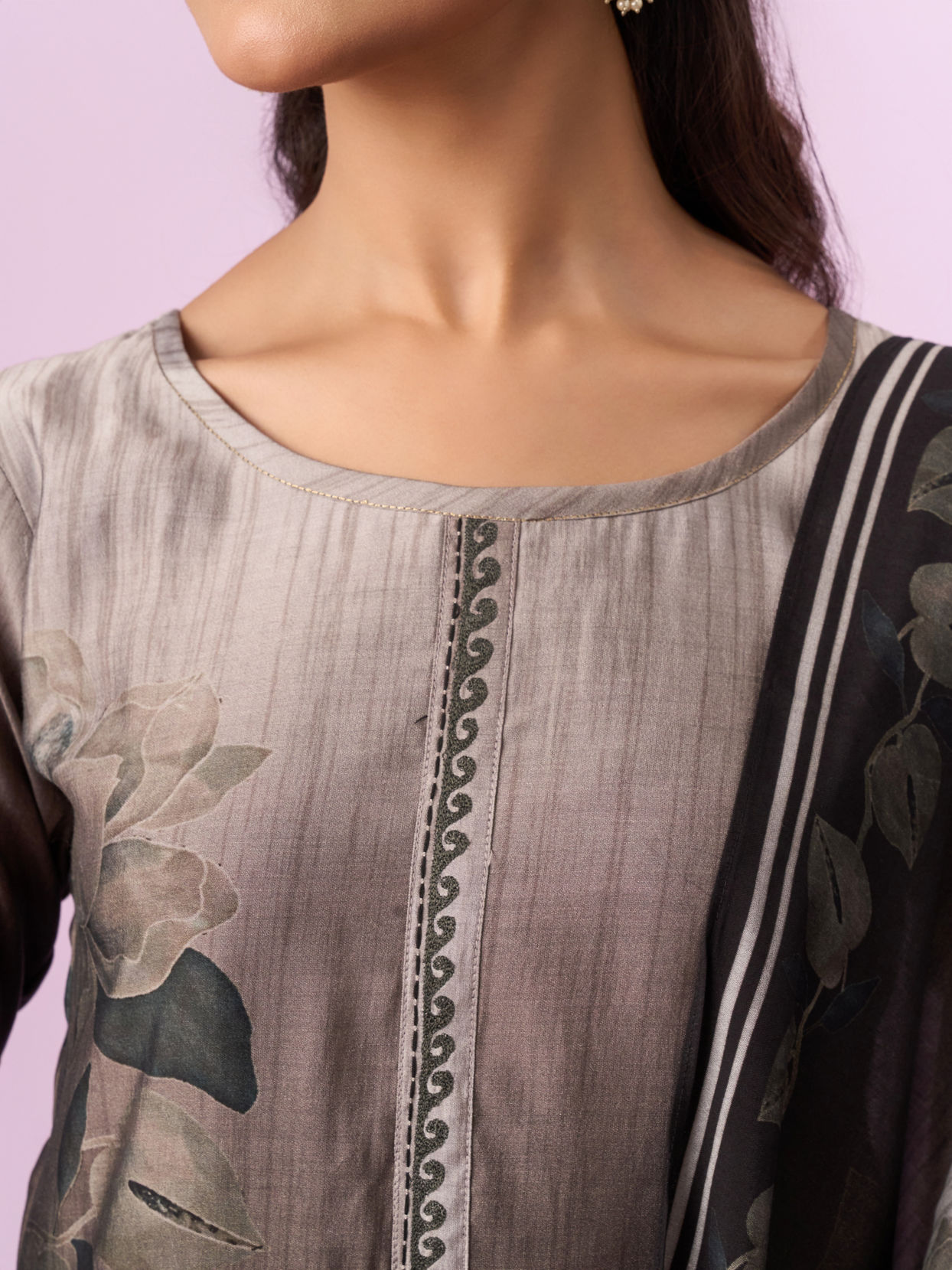 Mohey Women Grey Elegance Straight Suit