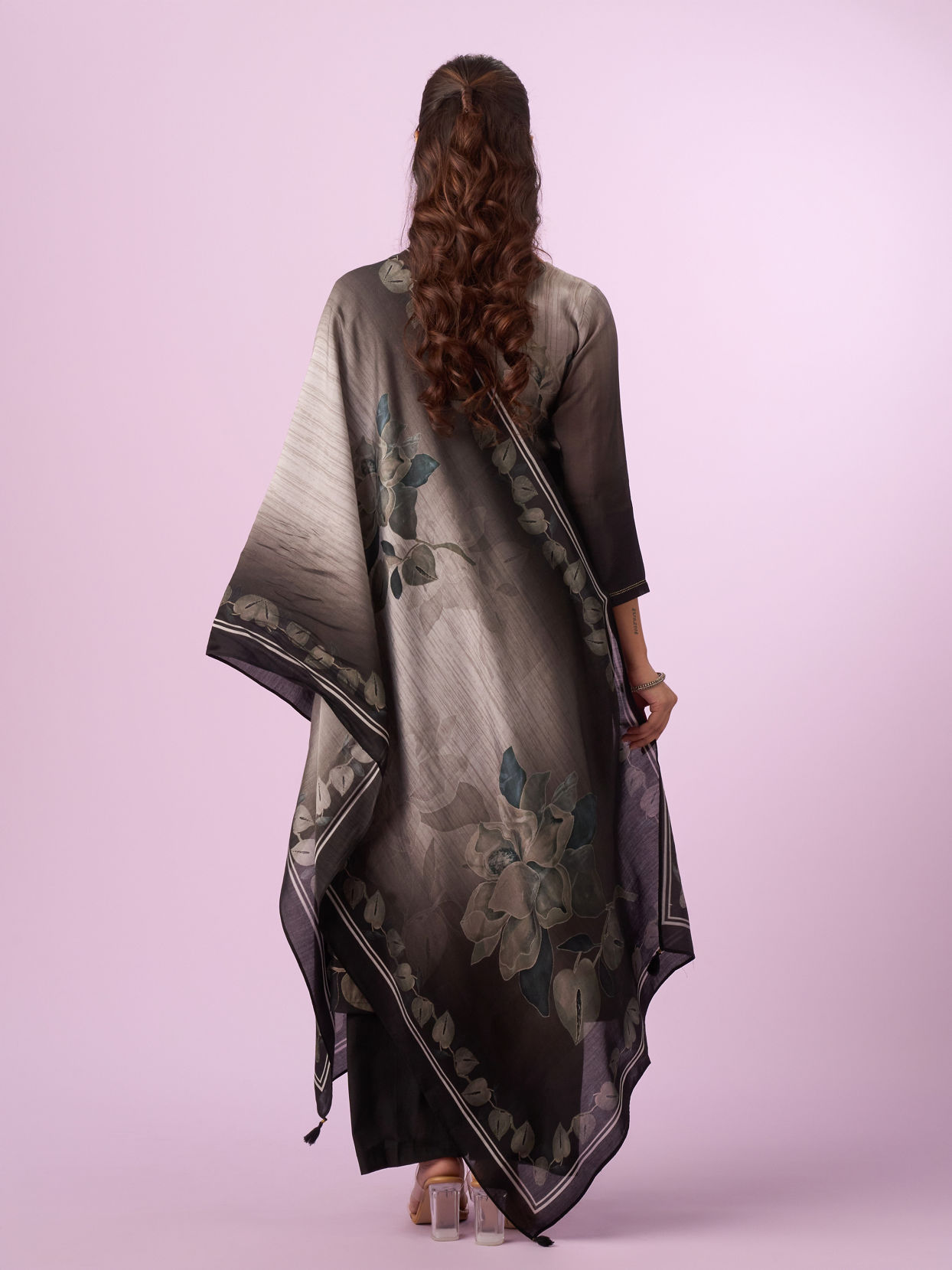 Mohey Women Grey Elegance Straight Suit