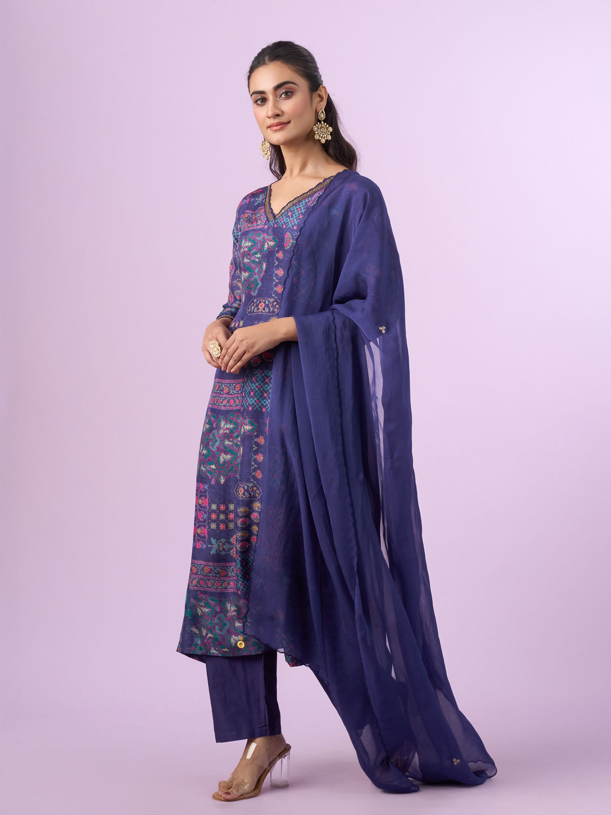 Mohey Women Purple Straight Suit