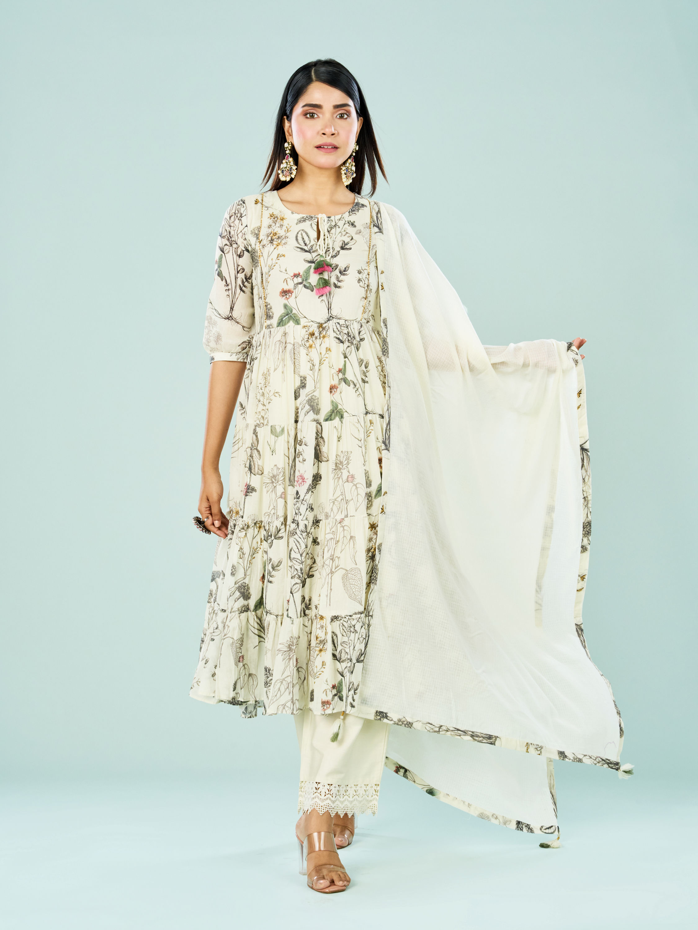 Mohey Women Elegant Cream Cotton Anarkali Suit
