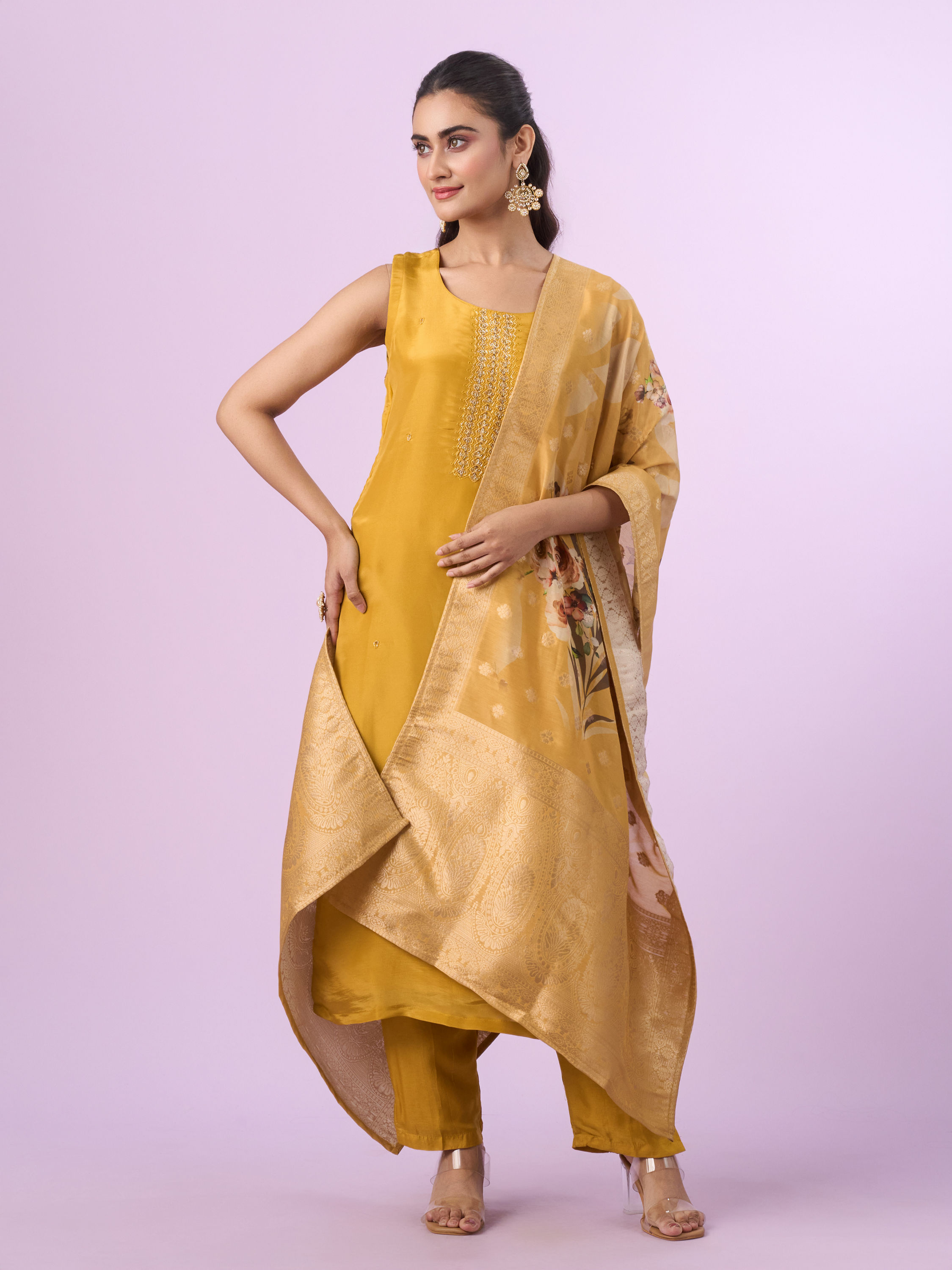 Mohey Women Yellow Mosaic Elegance Straight Suit