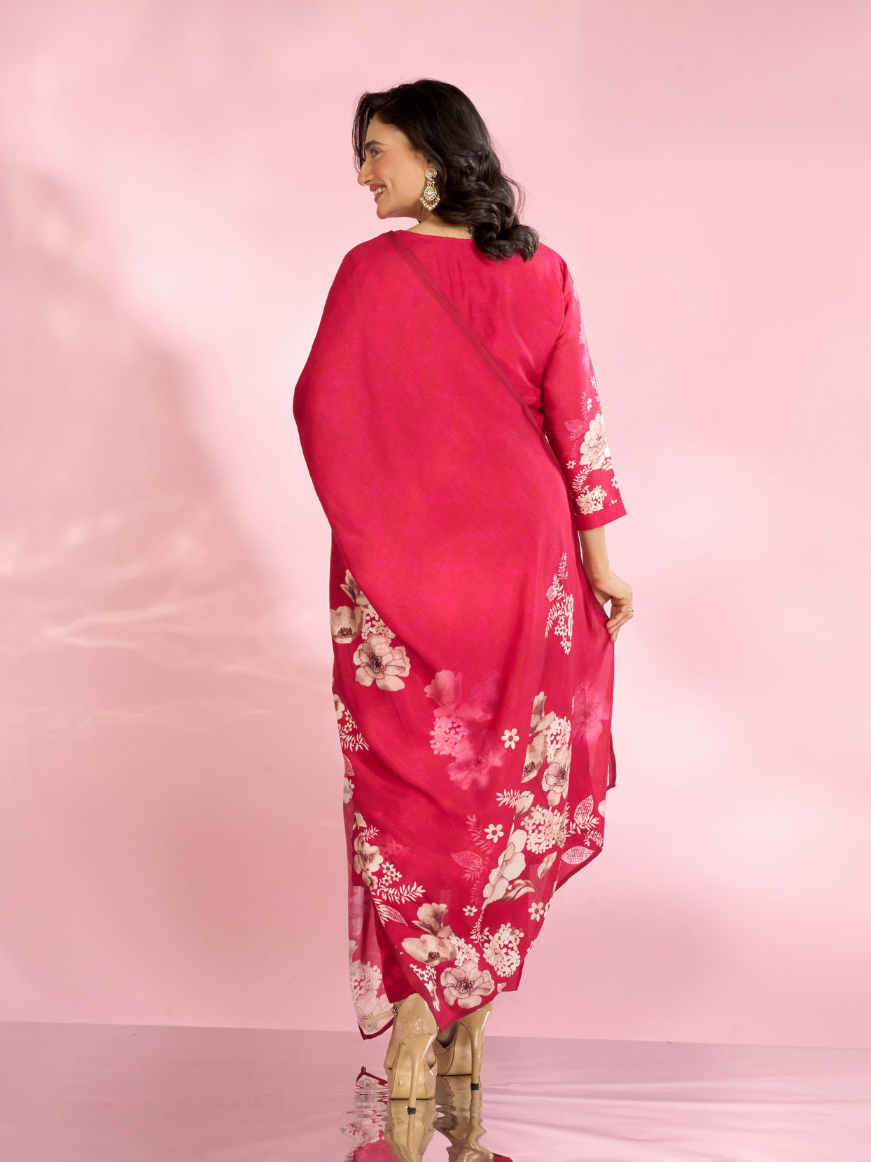 Mohey Women Blushing Pink Radiance Straight Suits