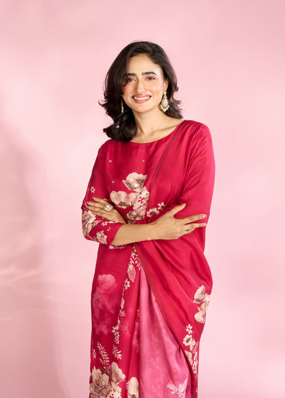 Mohey Women Blushing Pink Radiance Straight Suits