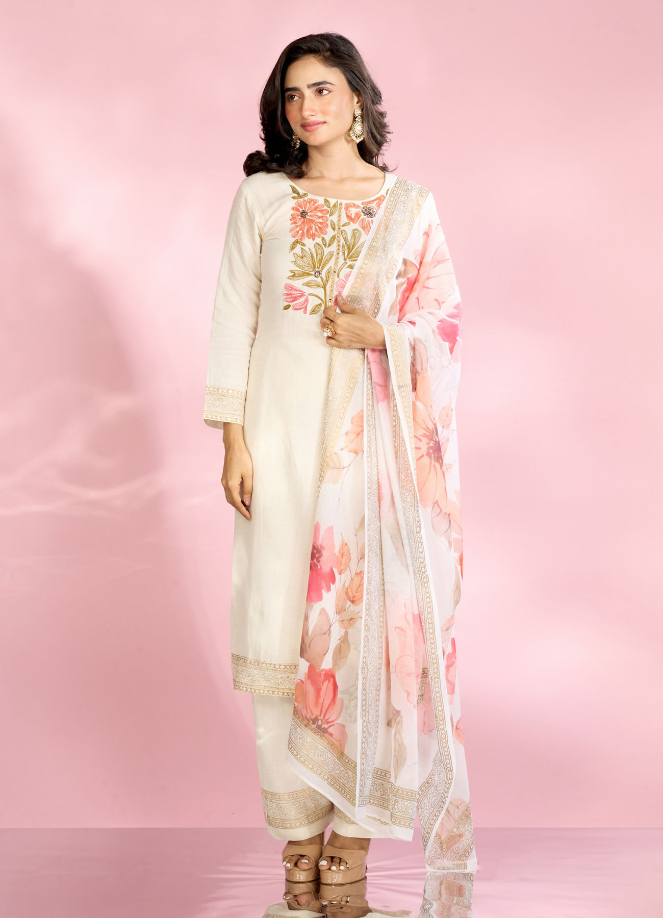 Mohey Women Elegant Cream Straight Suit