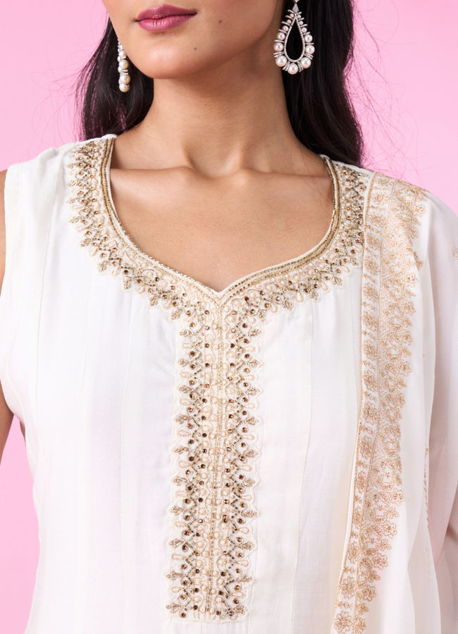 Mohey Women Ethereal White Anarkali Suit