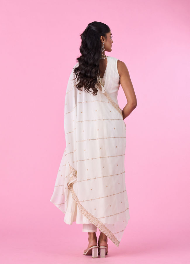 Mohey Women Ethereal White Anarkali Suit