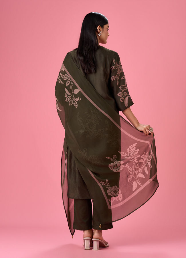 Mohey Women Emerald Green Straight Suit