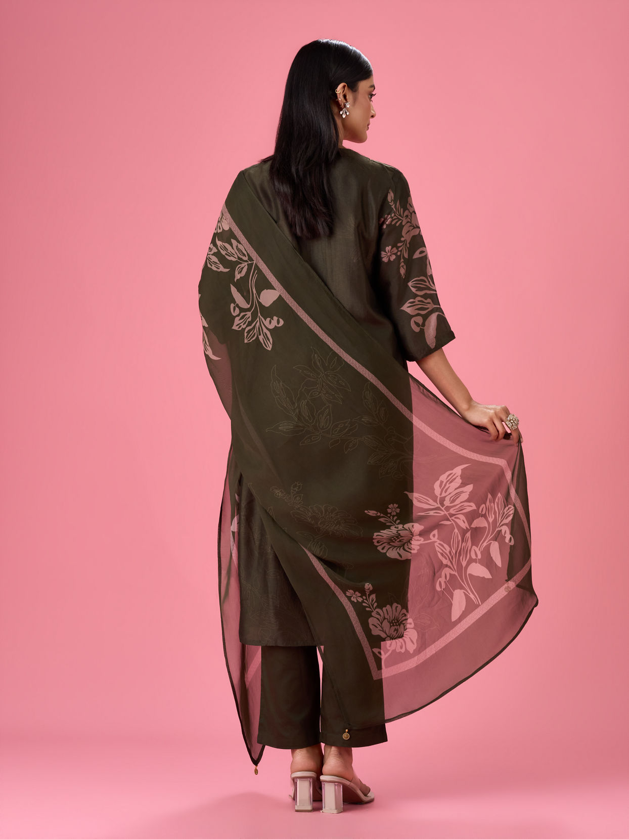 Mohey Women Emerald Green Straight Suit