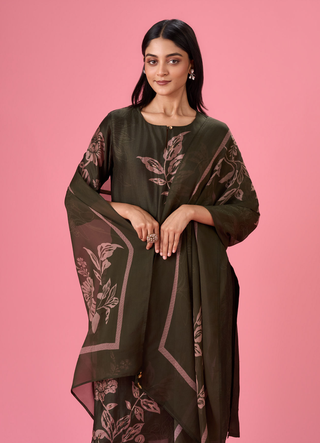 Mohey Women Emerald Green Straight Suit