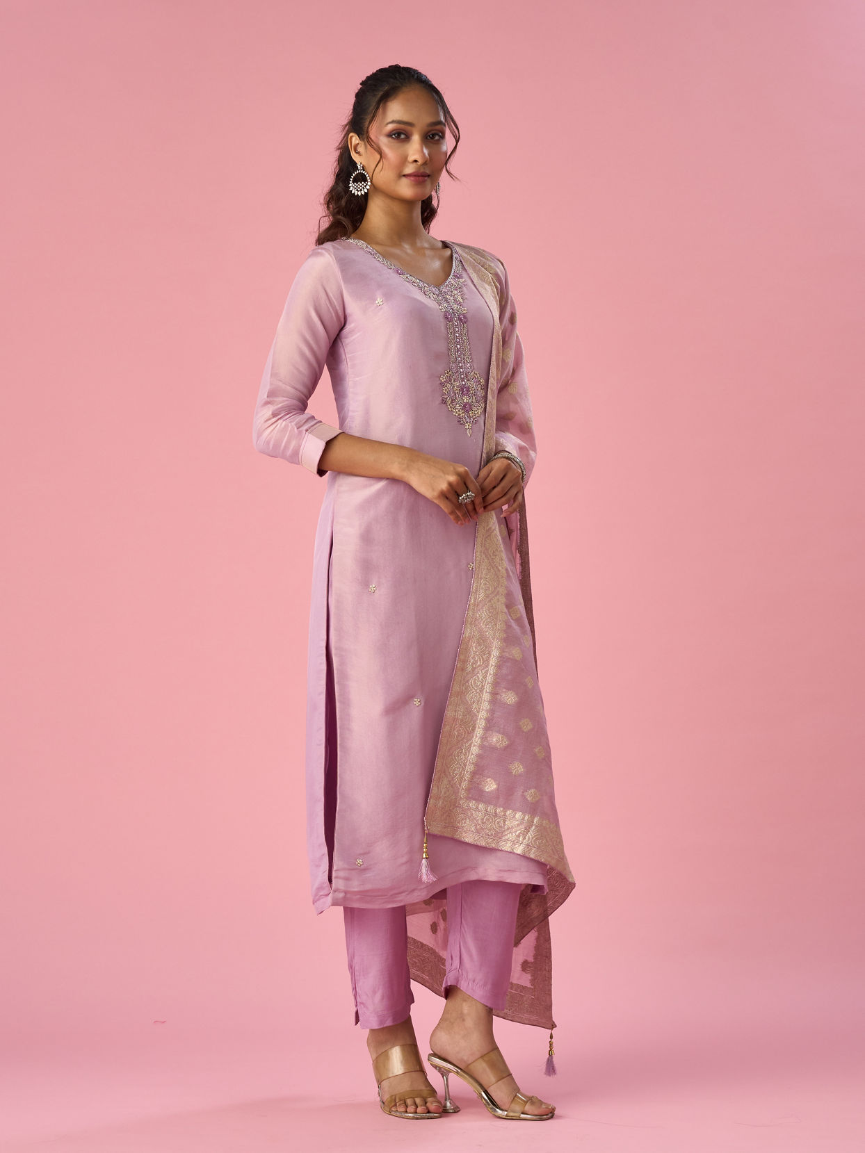 Mohey Women Purple Tissue Stitched Suit with Hand Embroidery