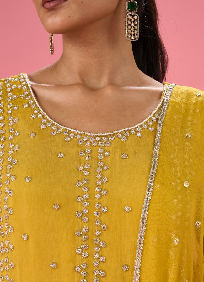 Mohey Women Green Elegance Stitched Suit