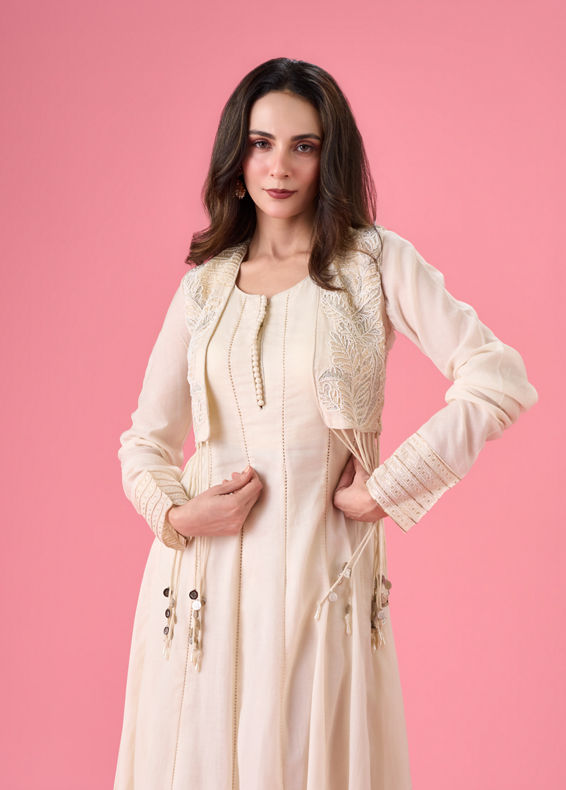 Mohey Women Cream Blossoms Anarkali Suit