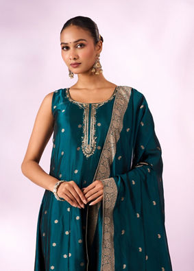 Mohey Women Green Art Silk Anarkali Suit with Embroidery