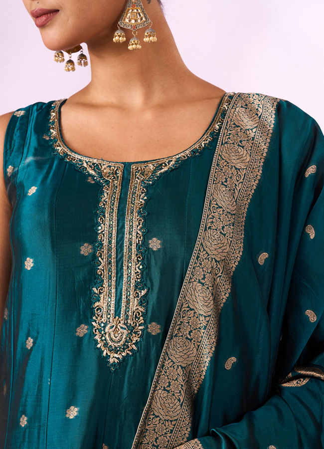 Mohey Women Green Art Silk Anarkali Suit with Embroidery