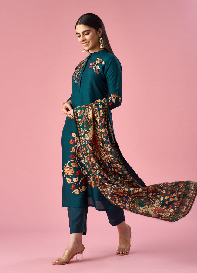 Mohey Women Blue Silk Straight Suit with Hand Embroidery