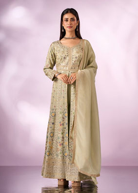 Mohey Women Green Chinon Kurti with Sequin Work