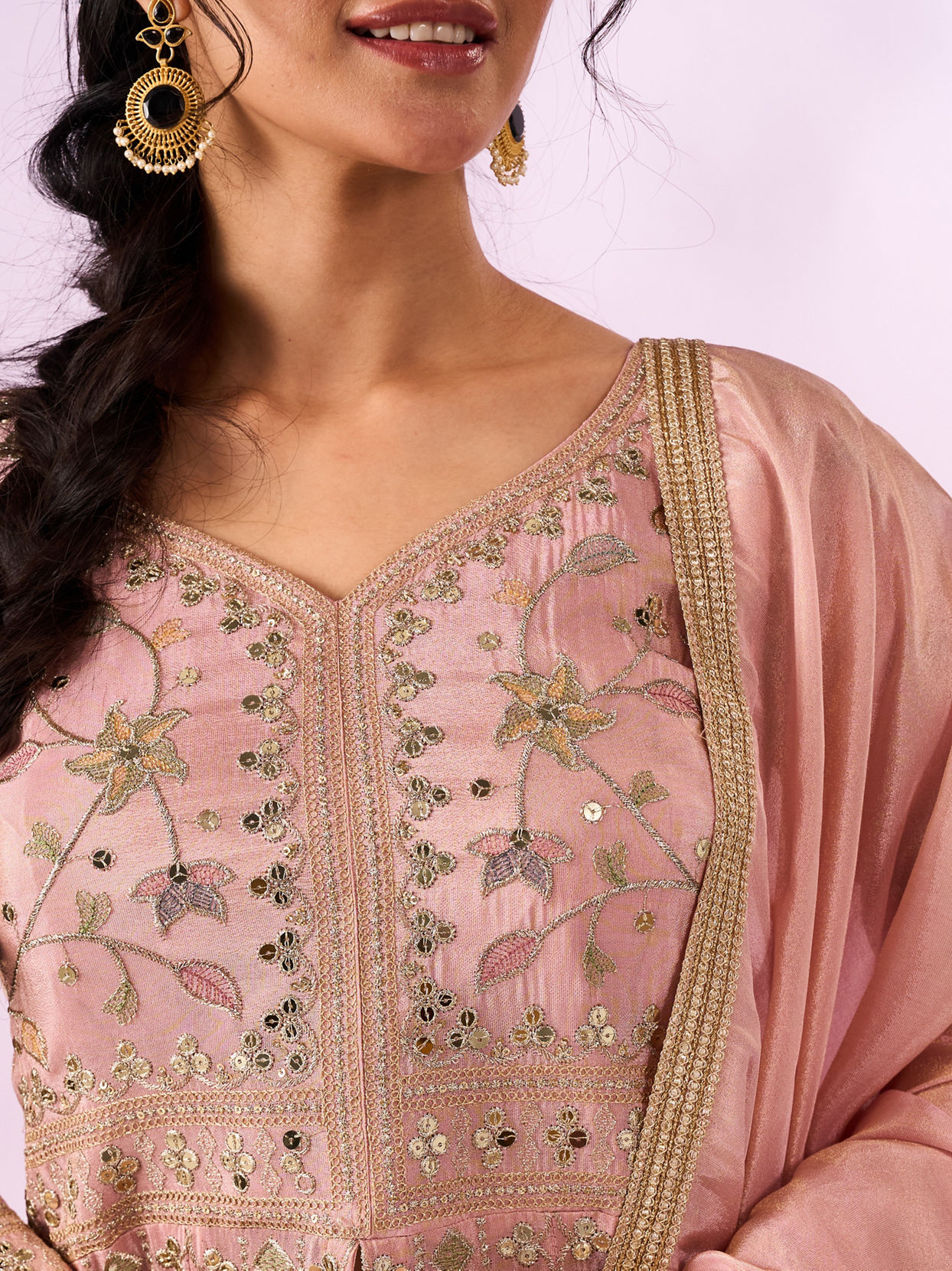 Mohey Women Light Pink Chinon Kurti with Sequin Work