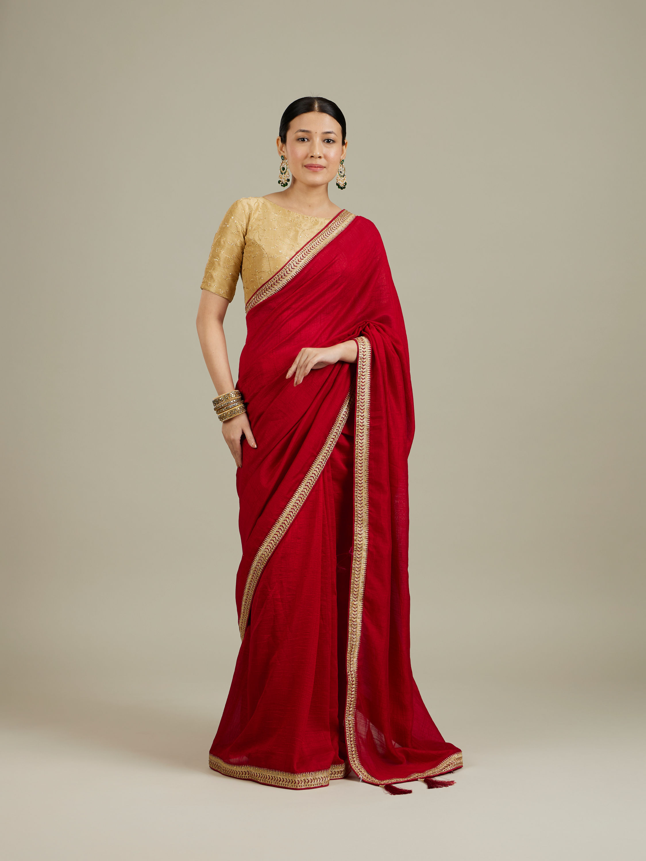 Mohey Women Splendid Dark Red Saree