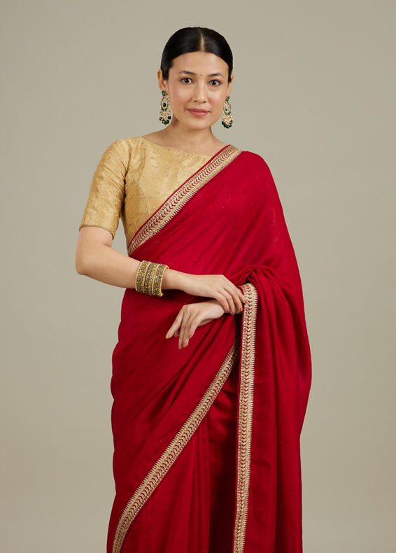 Mohey Women Splendid Dark Red Saree