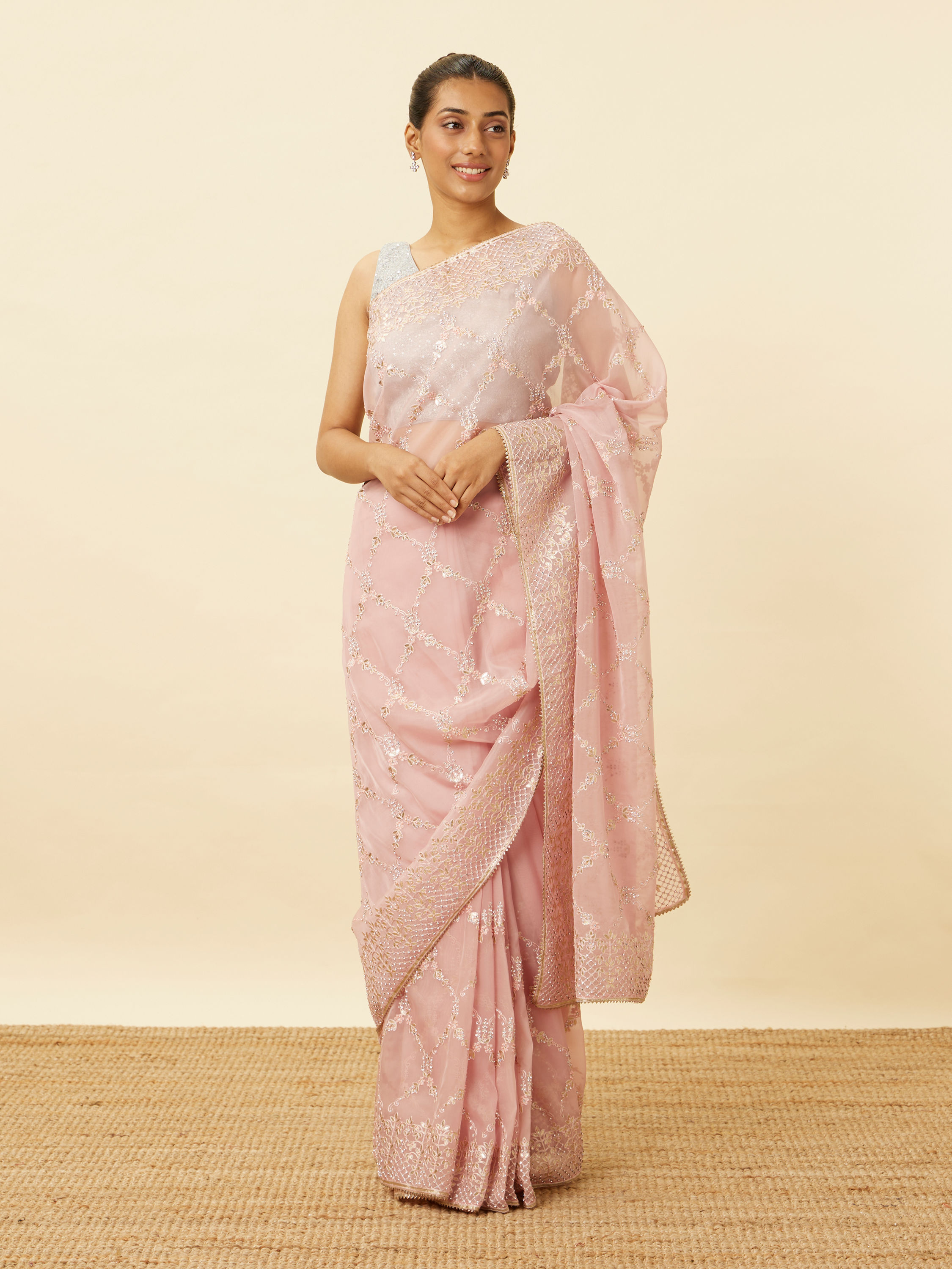 Mohey Women Fairy Tale Pink Saree with Floral Patterns