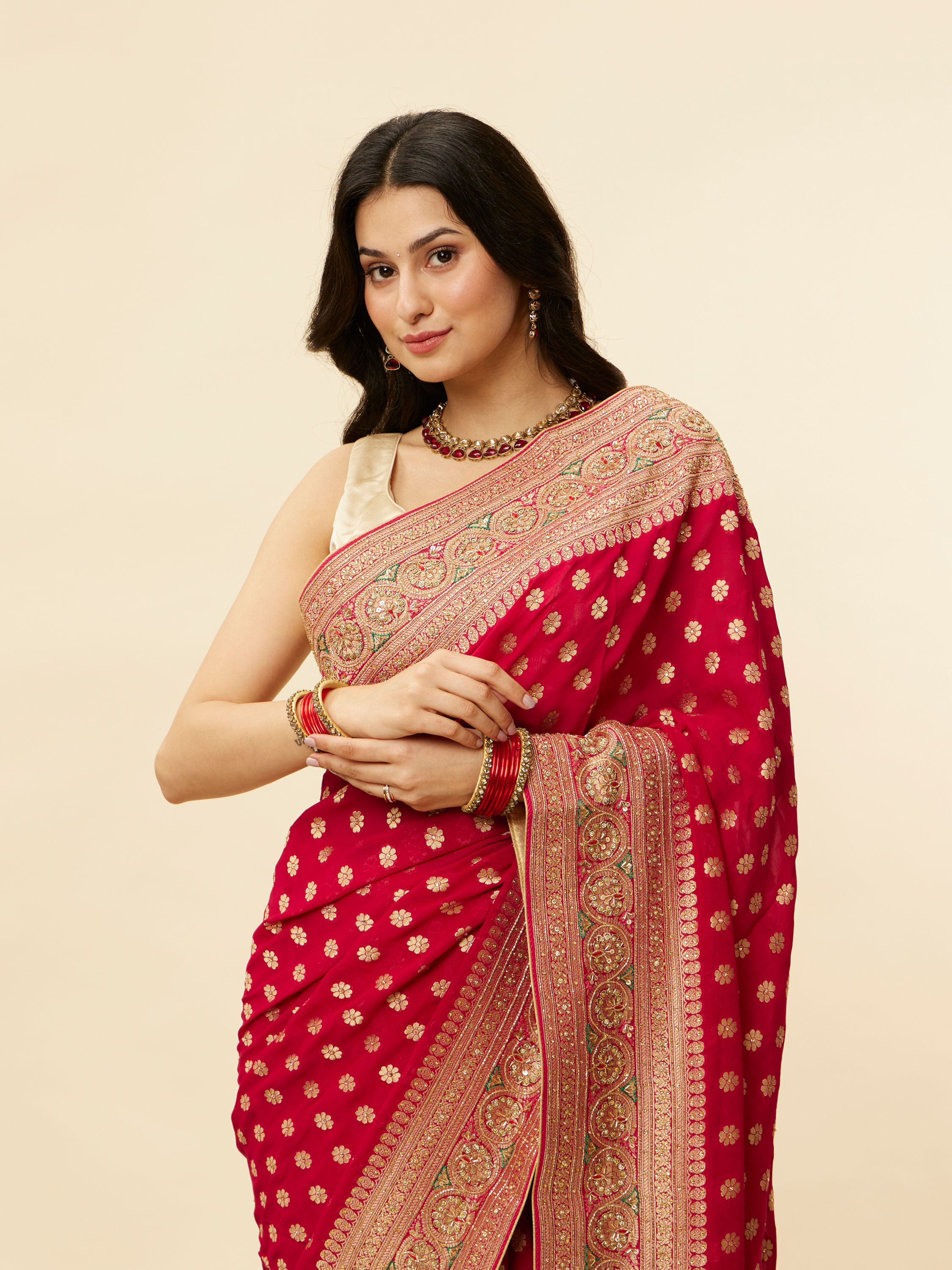 Mohey Women Berry Red Floral Buta Patterned Cutdana Embroidered Bridal Saree