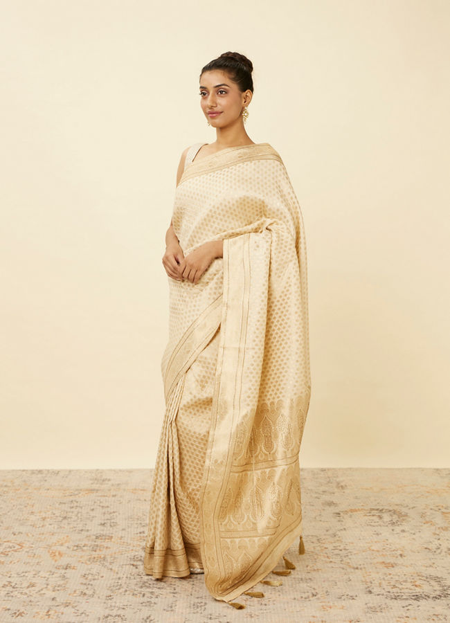 Mohey Women Antique White Saree with Floral Patterns