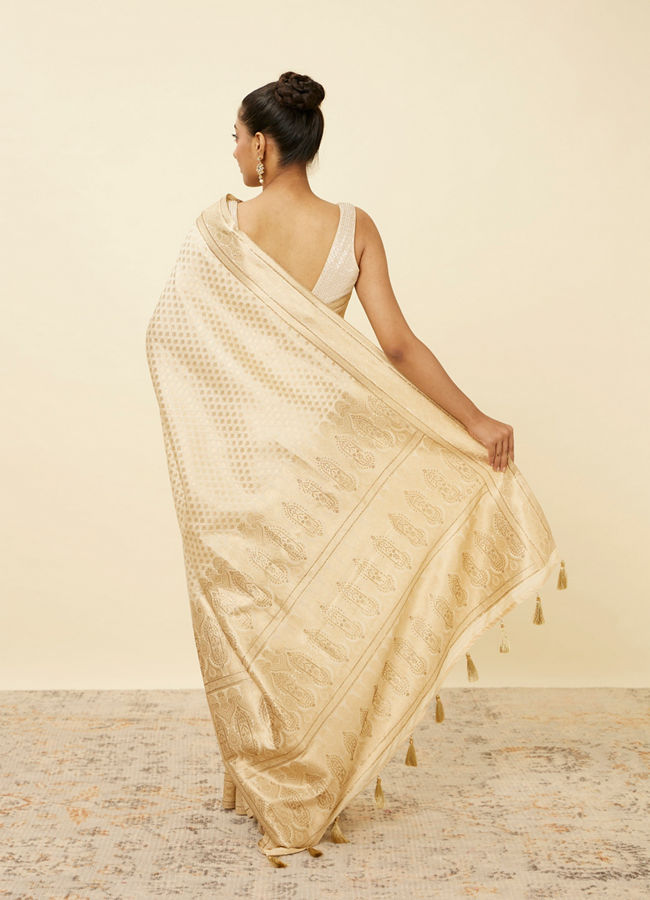 Mohey Women Antique White Saree with Floral Patterns