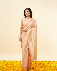 Mohey Women Coral Pink Buta Motif Saree