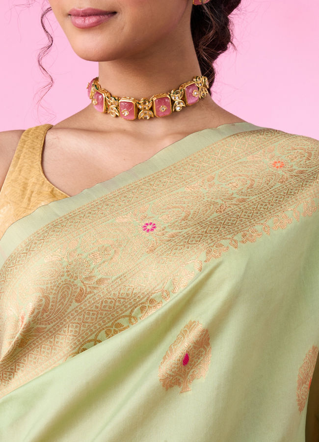 Mohey Women Pista Green Sparkle Saree