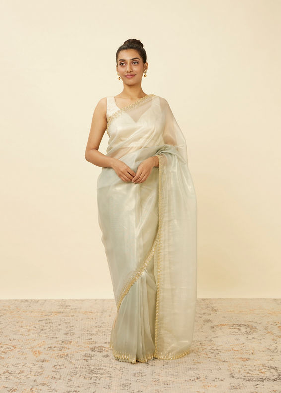 Mohey Women Green Lily Saree with Chevron Patterned Borders