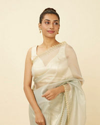 Mohey Women Green Lily Saree with Chevron Patterned Borders