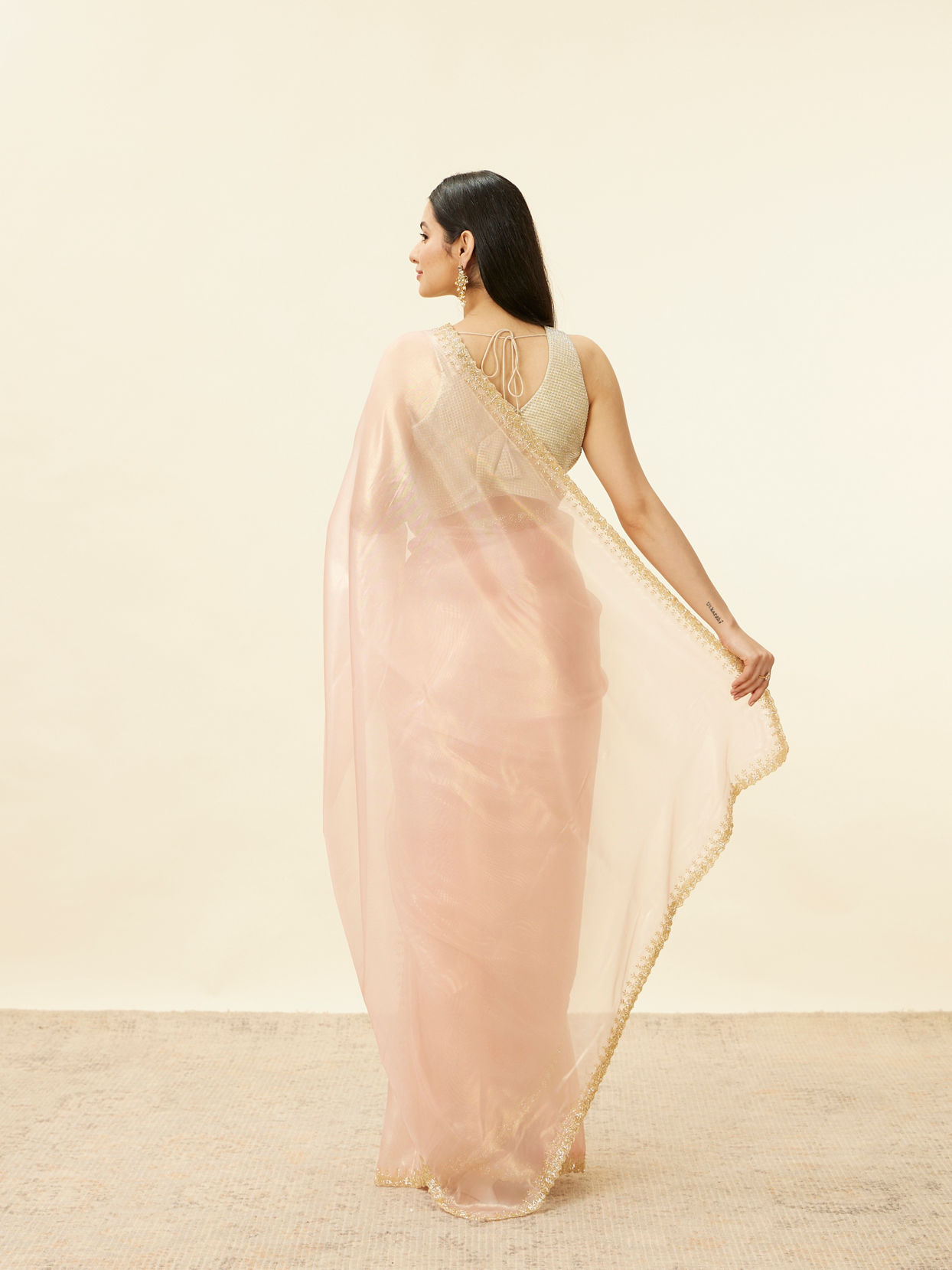 Mohey Women Coral Pink Cutdana Work Saree
