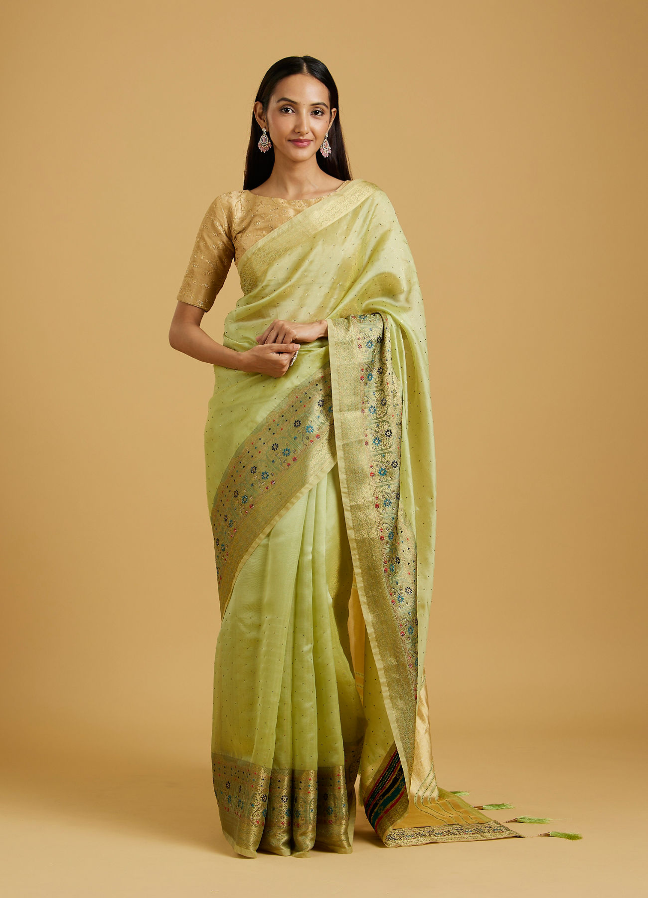 Mohey Women Emerald Glow Chanderi Saree